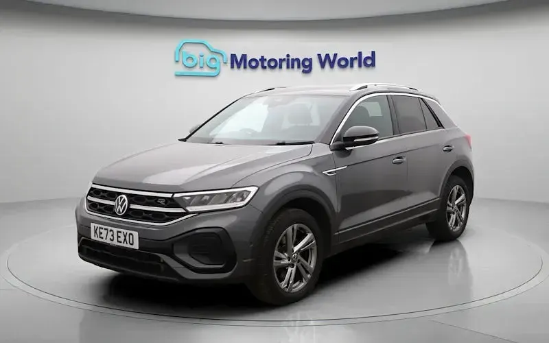Used VW T-Roc R-line 190 HP (139 kW) 2024 Grey SUV