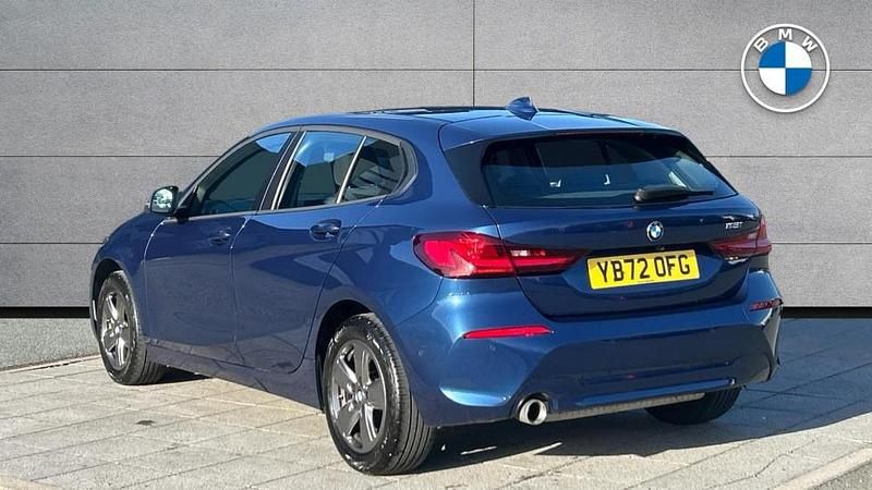 Used BMW 118 Comfort Edition 134 HP (98 kW) 2022 Blue Hatchback