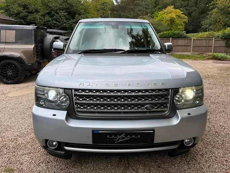 Used Land Rover Range Rover Vogue 271 HP (199 kW) 2010 Silver SUV