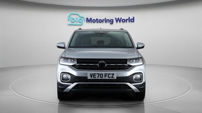 Used VW T-Cross SEL 110 HP (80 kW) 2020 Silver SUV