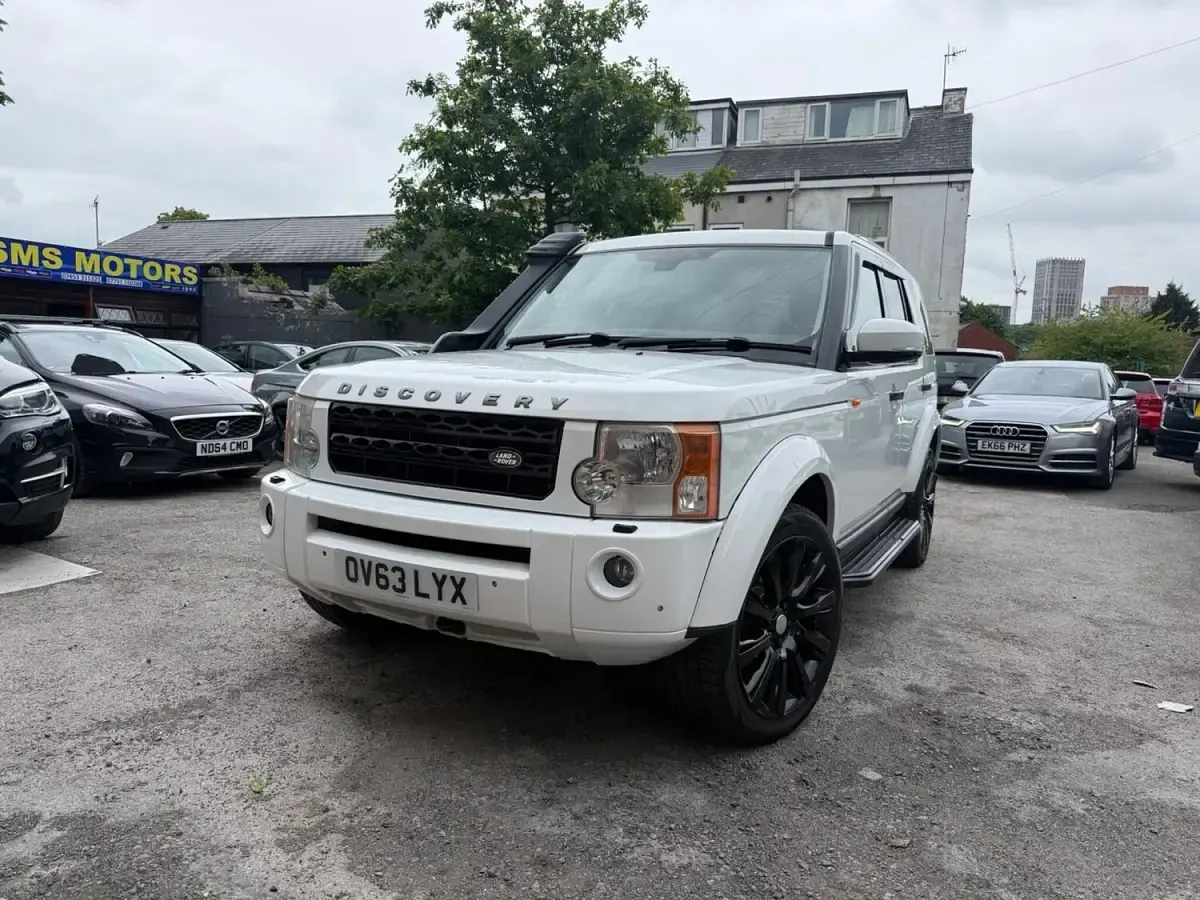 Used Land Rover Discovery 4 255 HP (187 kW) 2013 White SUV