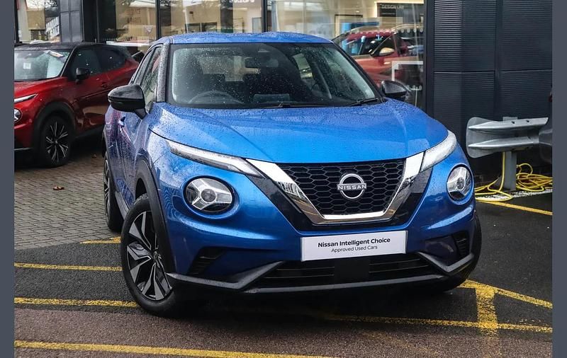 Blue Used 2024 Nissan Juke Acenta SUV | £14,995 (Good price) - Image 1/4