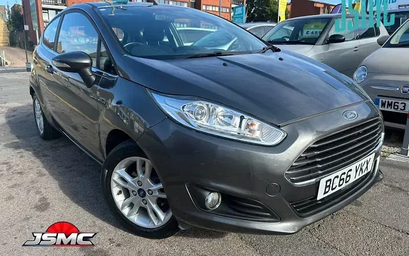 Used Ford Fiesta Zetec 82 HP (60 kW) 2017 Hatchback