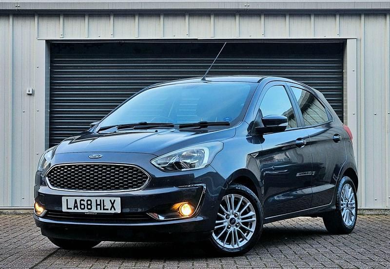 Usado Ford Ka Plus Zetec 2019 Cinzento Citadino