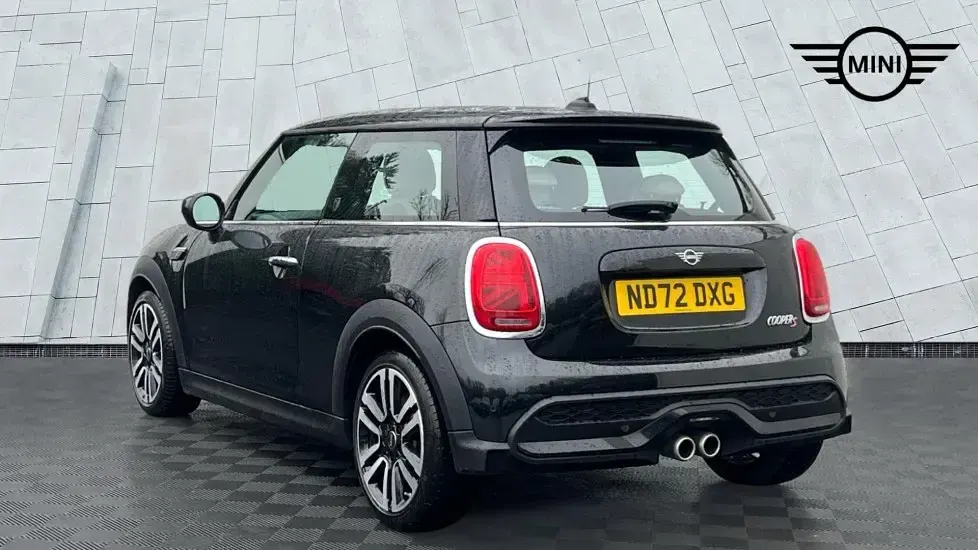 Second-hand Mini Cooper S Exclusive 178 CP (130 kW) 2022 Negru Hatchback