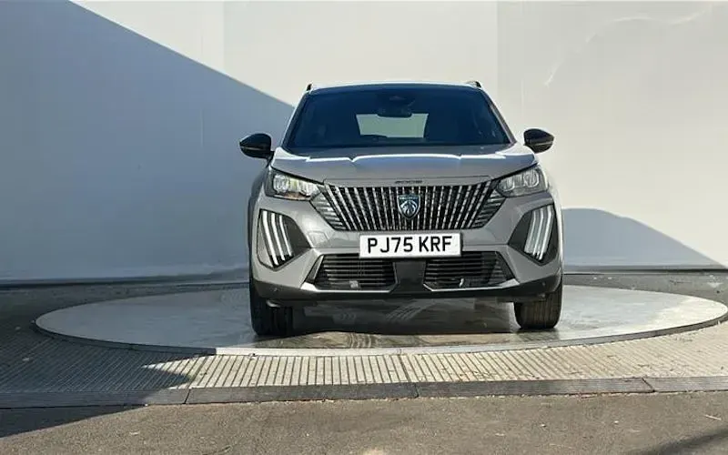 Used Peugeot 2008 Allure 101 HP (74 kW) 2024 Grey SUV