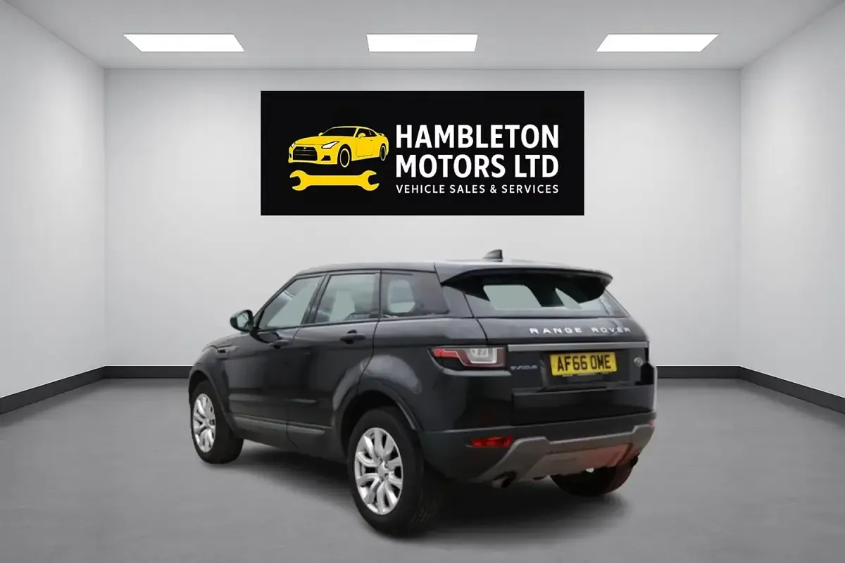Used Land Rover Range Rover evoque SE 2016 Black Estate