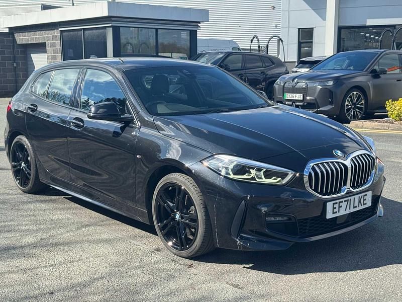Used BMW 118 M Sport 134 HP (98 kW) 2022 Black Hatchback