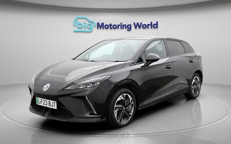 Used MG MG4 EV Trophy 150 kW (204 HP) 2025 Hatchback