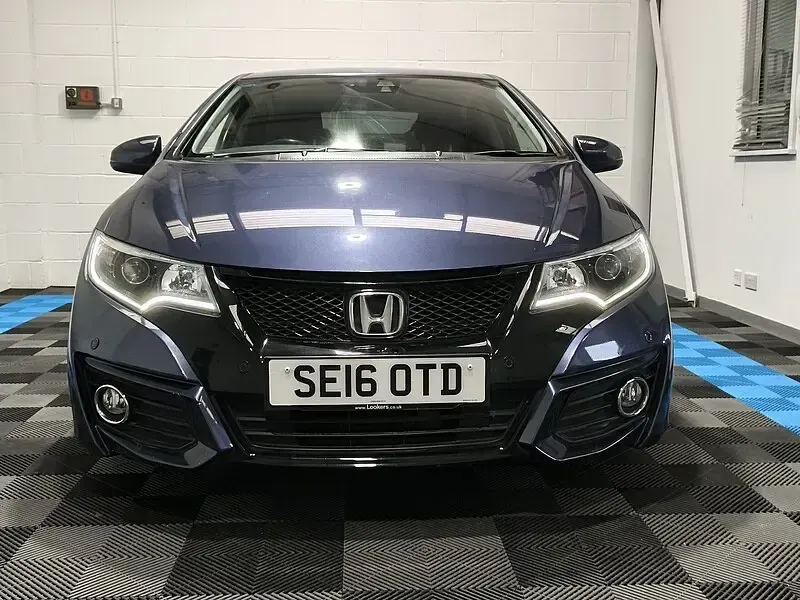 Used Honda Civic SE Plus 2016 Blue Hatchback