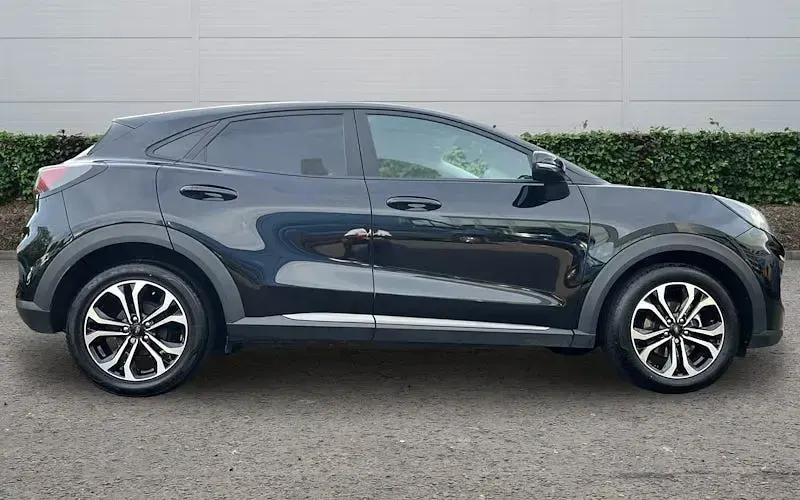 Used Ford Puma Titanium 125 HP (91 kW) 2025 Black SUV