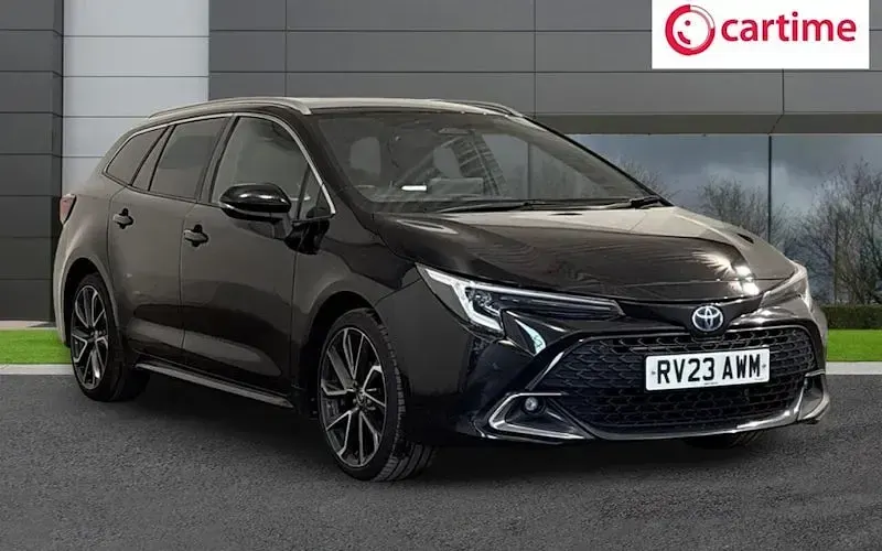 Used Toyota Corolla 196 HP (144 kW) 2025 Estate