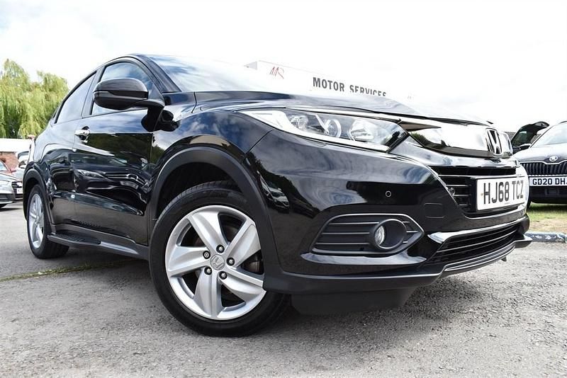 Black Used 2018 Honda HR-V SE SUV | £15,350 (Fair price) - Image 1/4