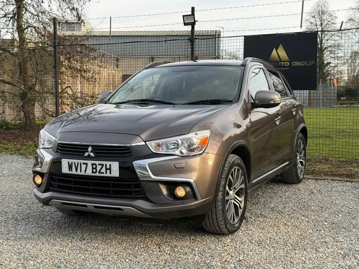 Used Mitsubishi ASX 114 HP (83 kW) 2017 Brown SUV