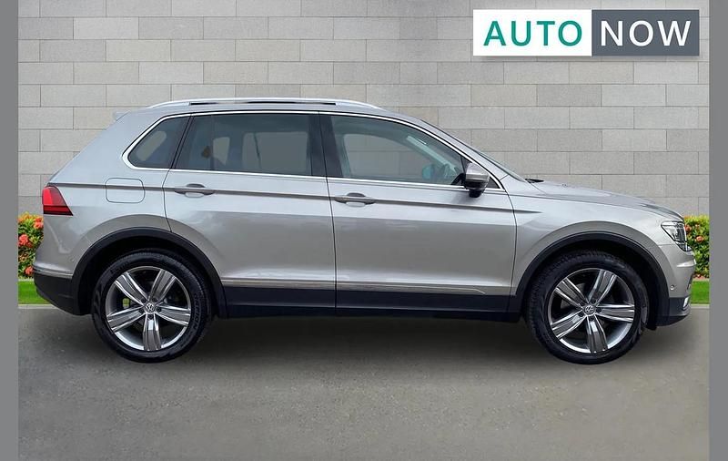 Used VW Tiguan SEL 147 HP (108 kW) 2016 Silver SUV