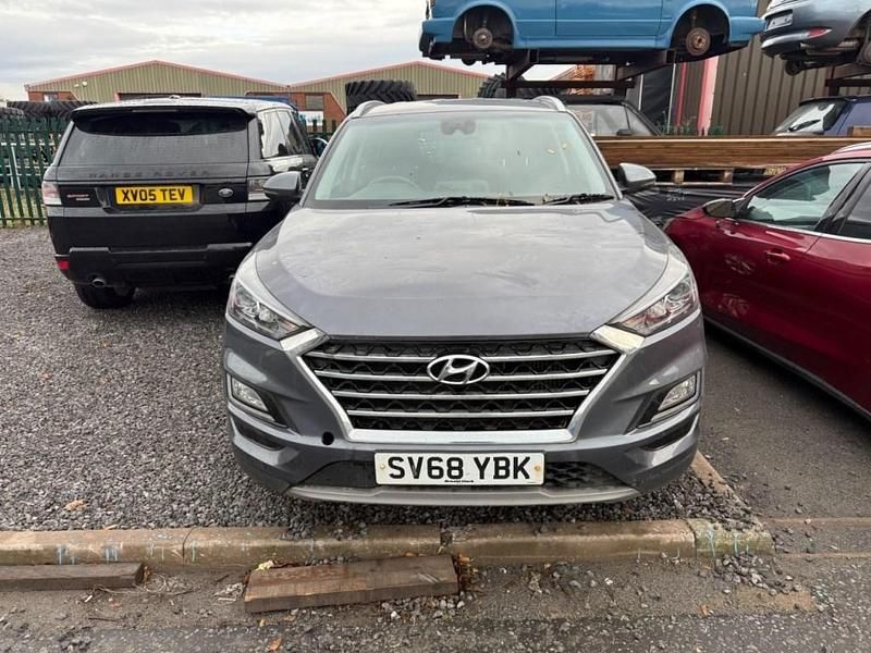Used Hyundai Tucson SE 115 HP (84 kW) 2018 Grey SUV