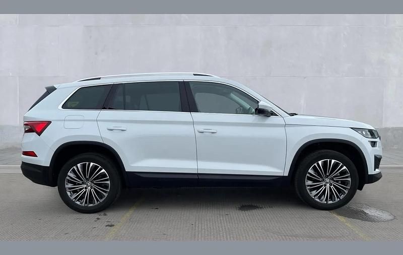 Used Skoda Kodiaq SE L Executive 147 HP (108 kW) 2024 White SUV
