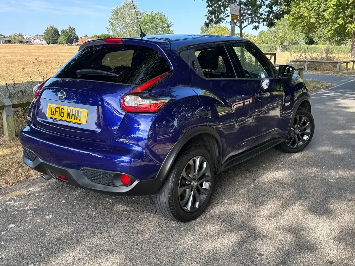 Used Nissan Juke Tekna 110 HP (80 kW) 2016 Blue SUV