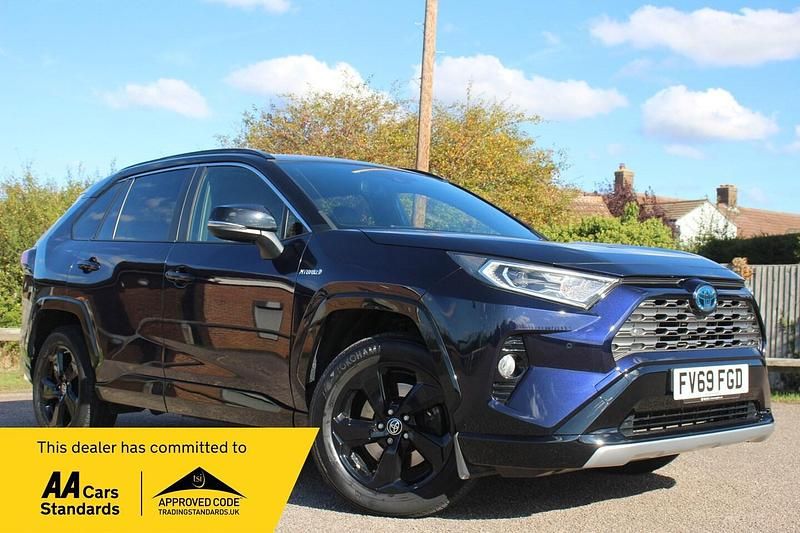 Blue Used 2019 Toyota RAV4 Estate | £20,990 (Fair price) - Image 1/3