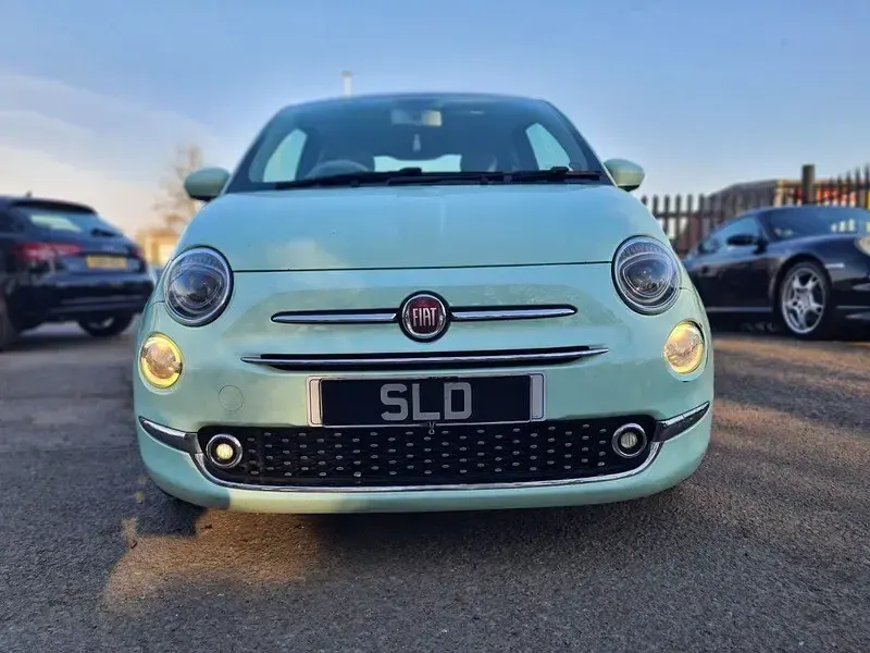 Used Fiat 500 Lounge 69 HP (50 kW) 2017 Green Hatchback