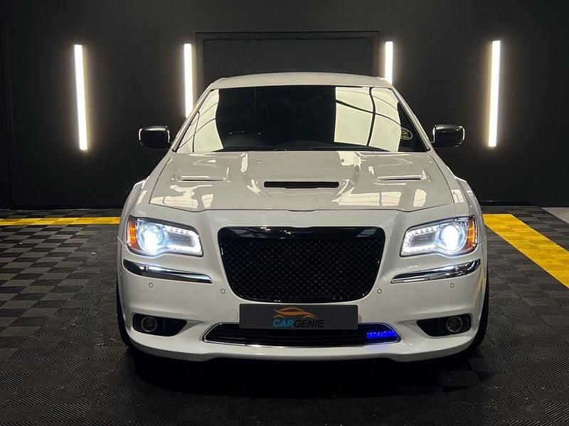 Used Chrysler 300C Limited 2013 White Sedan