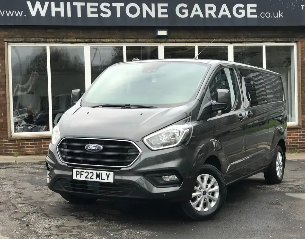 Used Ford Transit Custom Limited 130 HP (95 kW) 2022 Grey Van