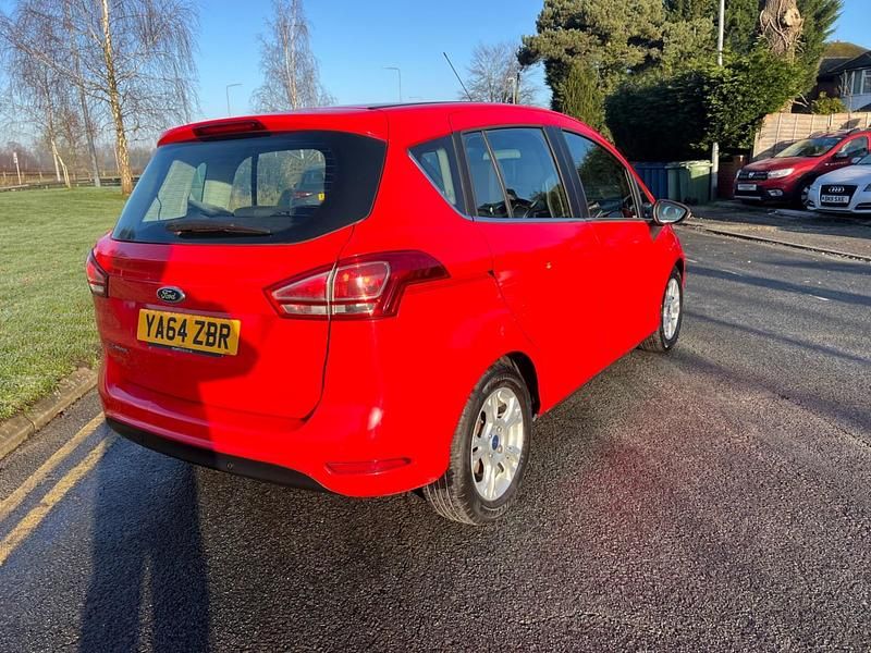 Used Ford B-MAX Zetec 2015 Red MPV