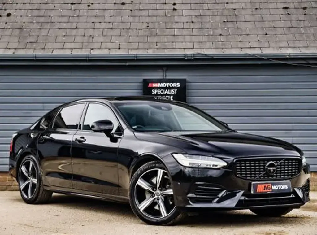 Used Volvo S90 R-Design 390 HP (286 kW) 2019 Black Sedan