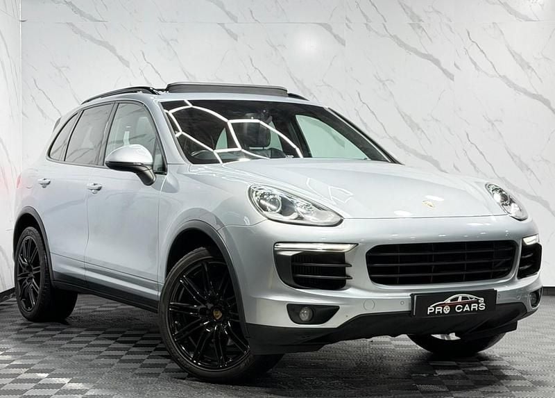 Used Porsche Cayenne 2017 Silver SUV