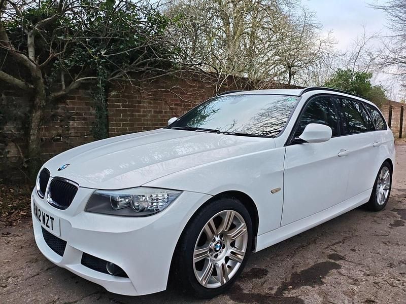 White Used 2012 BMW 320 M Sport Estate | £7,950 (Fair price) - Image 1/4