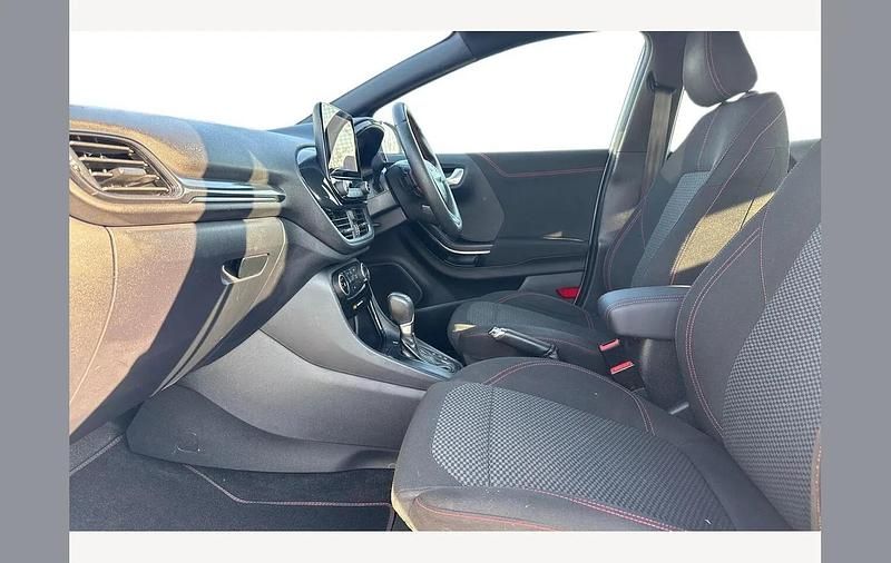Usado Ford Puma ST-Line 125 HP (91 kW) 2023 Branco SUV