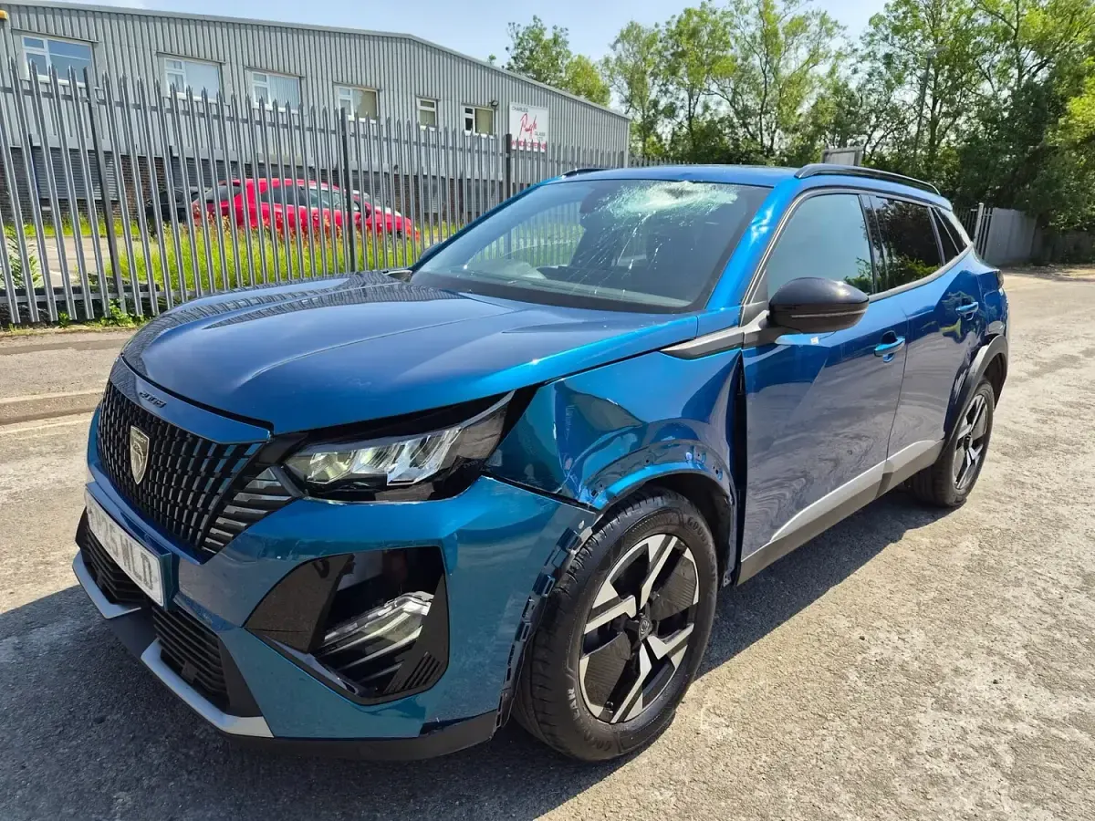 Used Peugeot 2008 Allure 100 HP (73 kW) 2025 Blue SUV