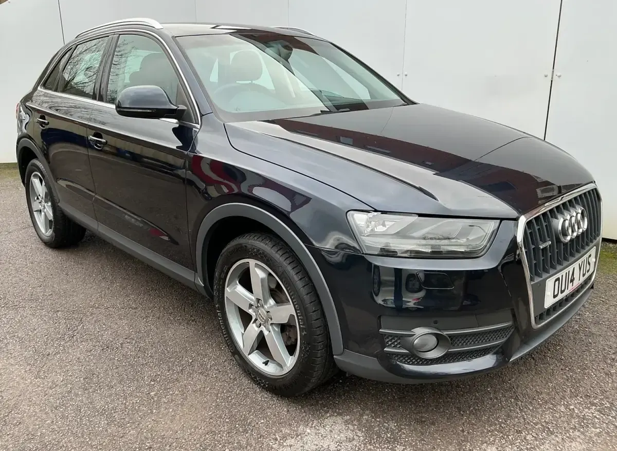 Usado Audi Q3 170 HP (125 kW) 2014 Azul SUV