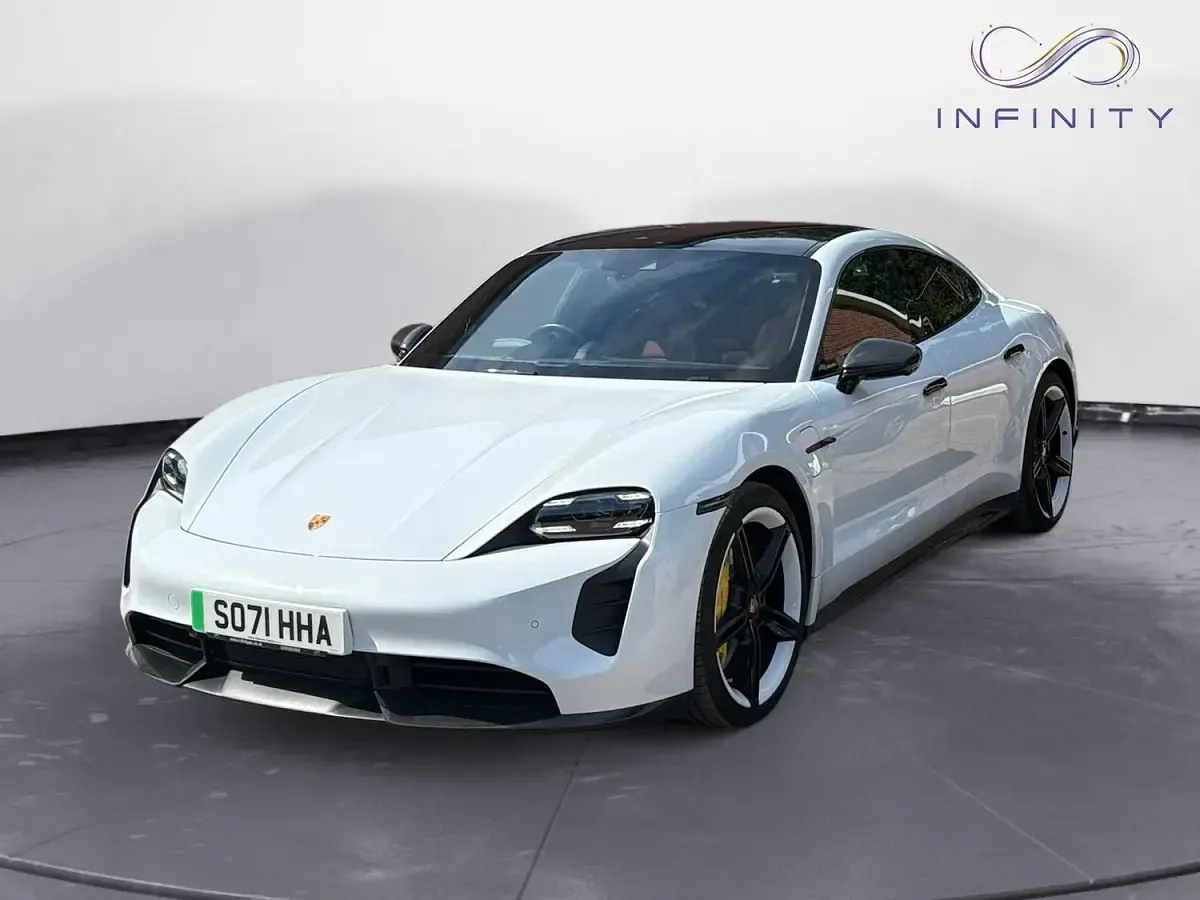 Used Porsche Taycan Performance Package 559 kW (761 HP) 2021 White Sedan
