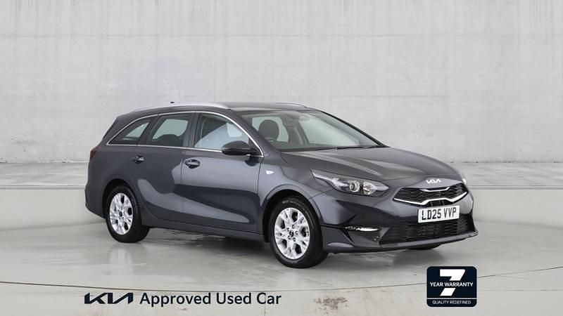 Used Kia Ceed 138 HP (101 kW) 2025 Grey Hatchback