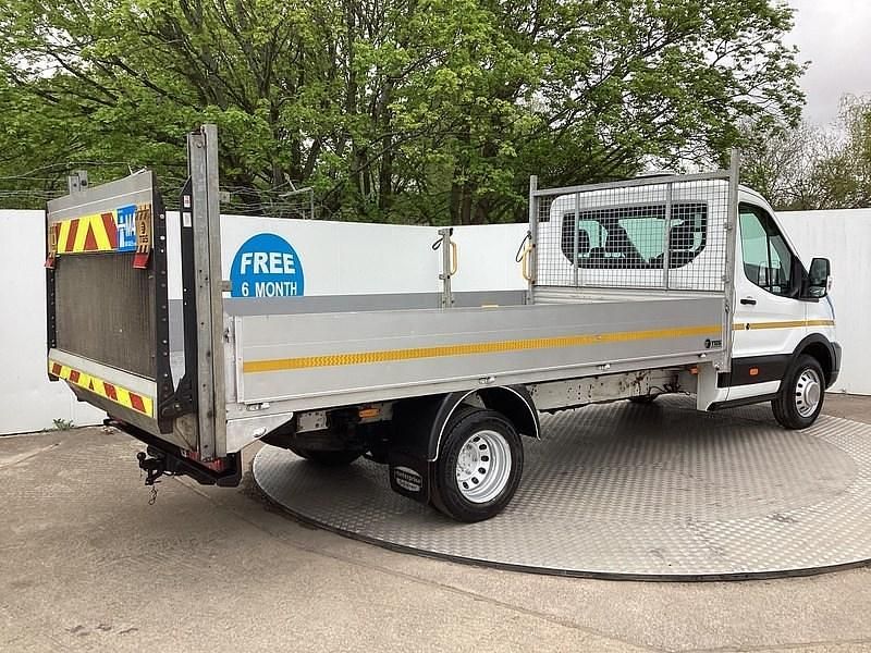 Usado Ford Transit 130 HP (95 kW) 2022 Branco Cabrios