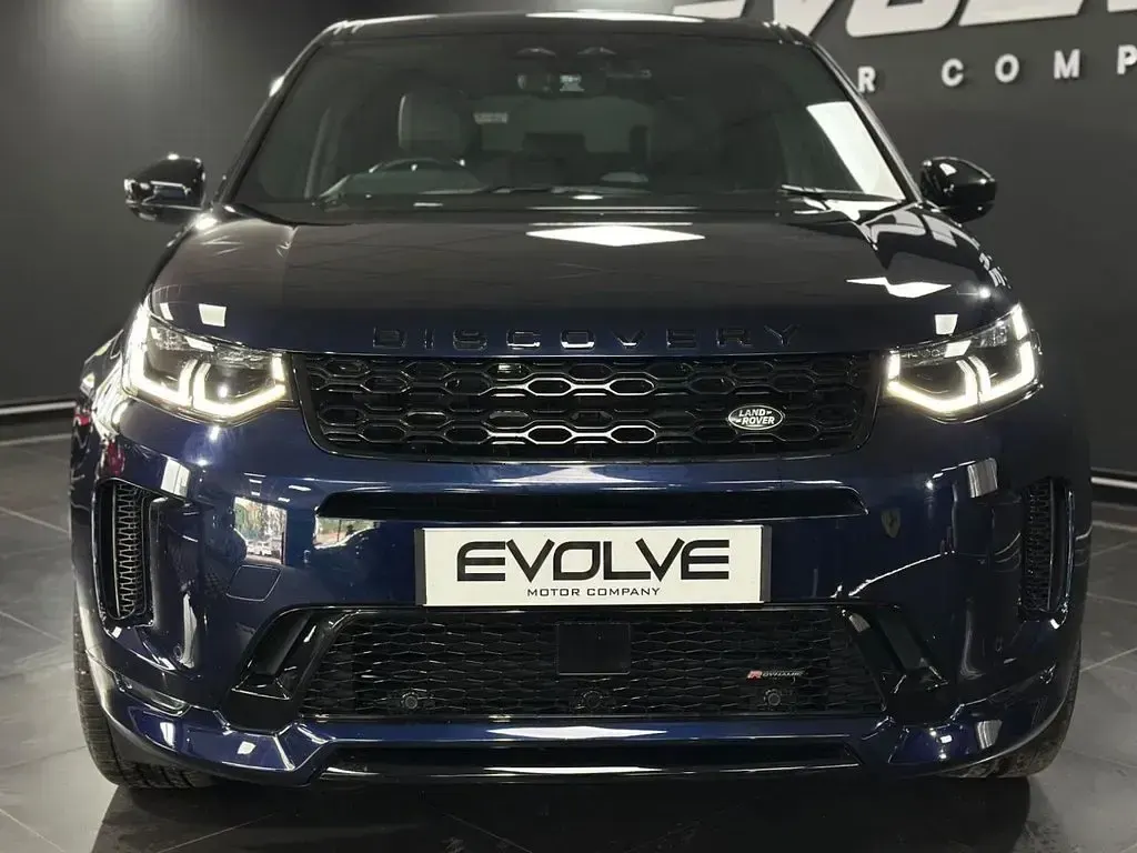 Used Land Rover Discovery 5 HSE Dynamic 204 HP (150 kW) 2022 Blue SUV