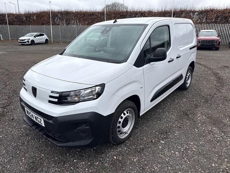 Used Peugeot Partner 131 HP (96 kW) 2024 White MPV