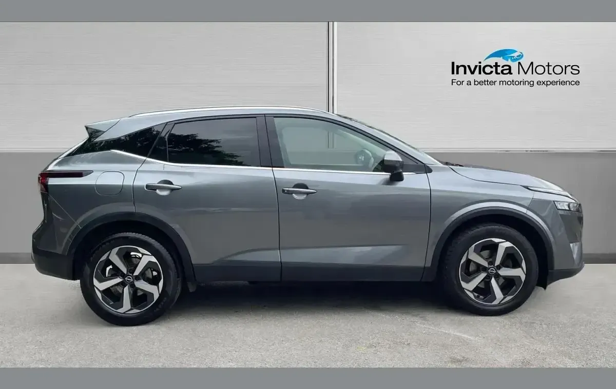 Used Nissan Qashqai N-Connecta 155 HP (114 kW) 2022 Grey SUV