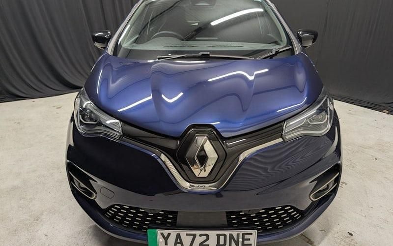Used Renault Zoe Techno 100 kW (136 HP) 2024 Hatchback