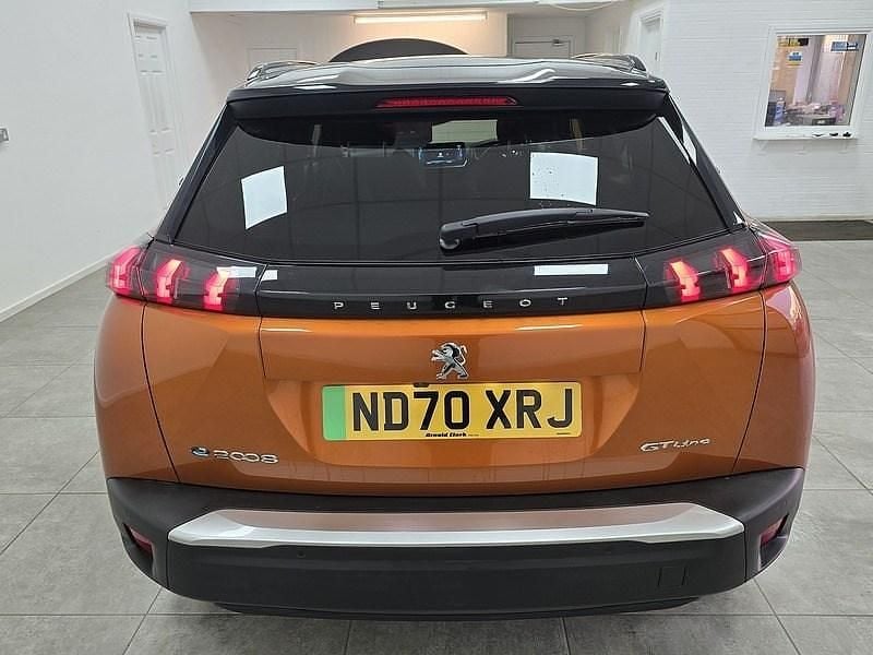 Used Peugeot e-2008 GT-line 2021 Orange SUV