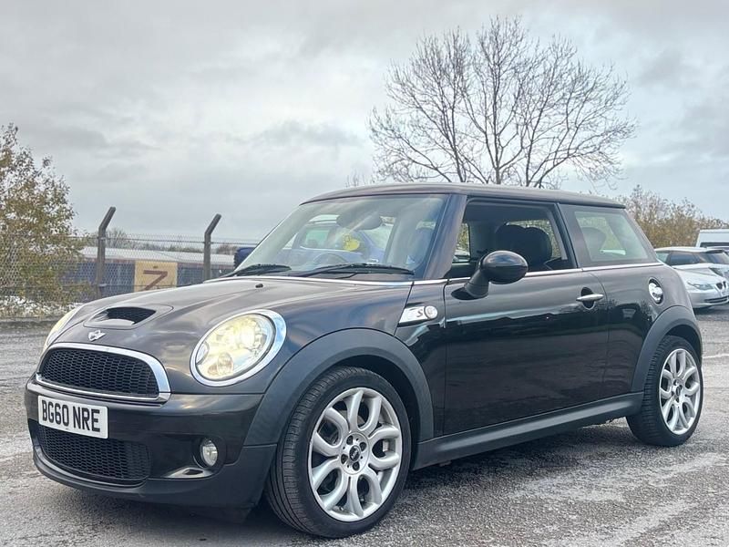 Black Used 2010 Mini Cooper S Hatch Hatchback | £2,995 (Super price) - Image 1/4