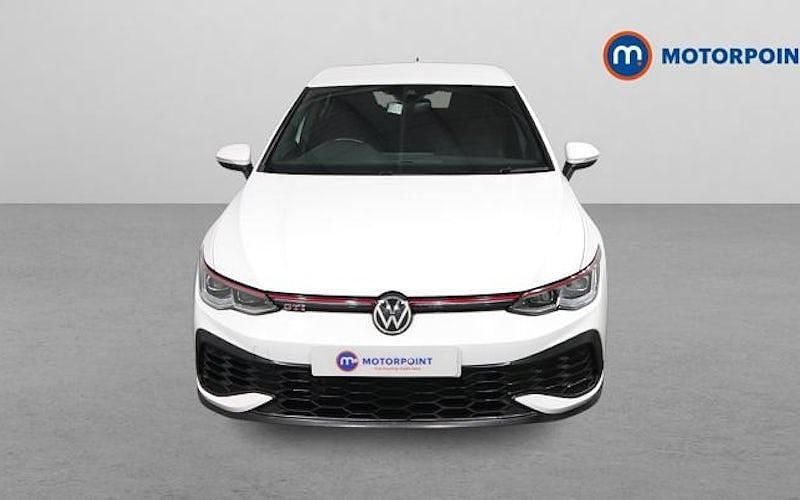 Używany VW Golf VIII GTI 300 KM (220 kW) 2024 Hatchback