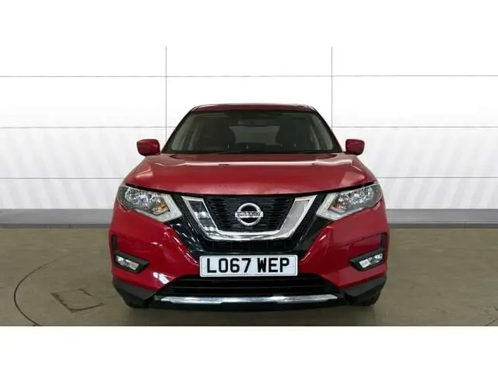 Used Nissan X-Trail Acenta 131 HP (96 kW) 2017 Red SUV