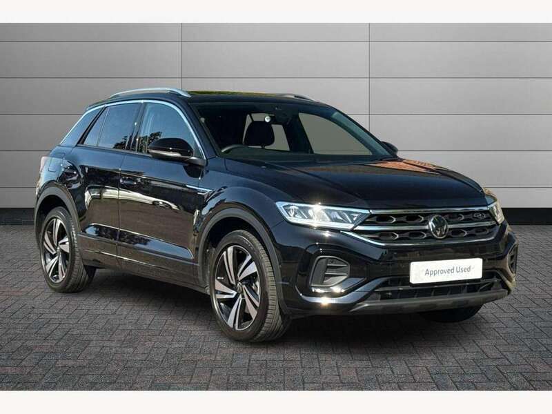 Black Used 2024 VW T-Roc R-line SUV | £28,790 (Fair price) - Image 1/4