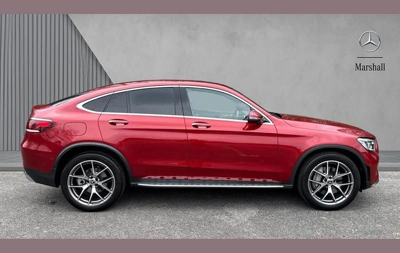 Used Mercedes GLC300e AMG line 254 HP (186 kW) 2021 Red Coupe