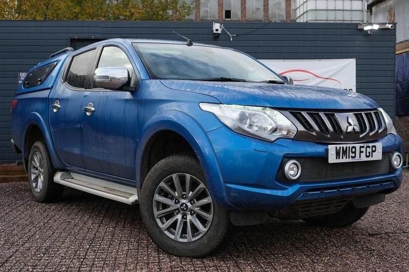 Used Mitsubishi L200 2019 Blue Pickup