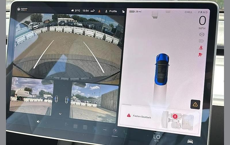 Blue Used 2021 Tesla Model 3 Performance Sedan | £25,899 (A bit pricey) - Image 1/4