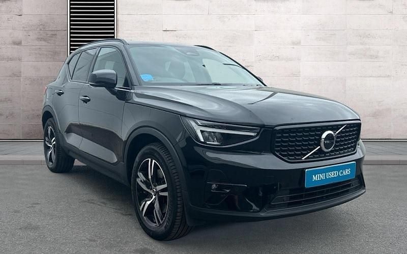 Used 2026 Volvo XC40 Plus SUV | £24,990 (Super price) - Image 1/4
