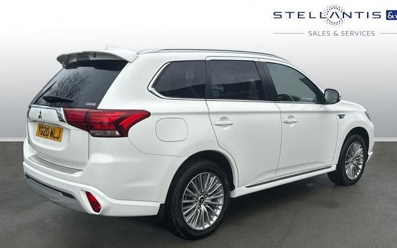 Used Mitsubishi Outlander P-HEV 224 HP (164 kW) 2020 Estate